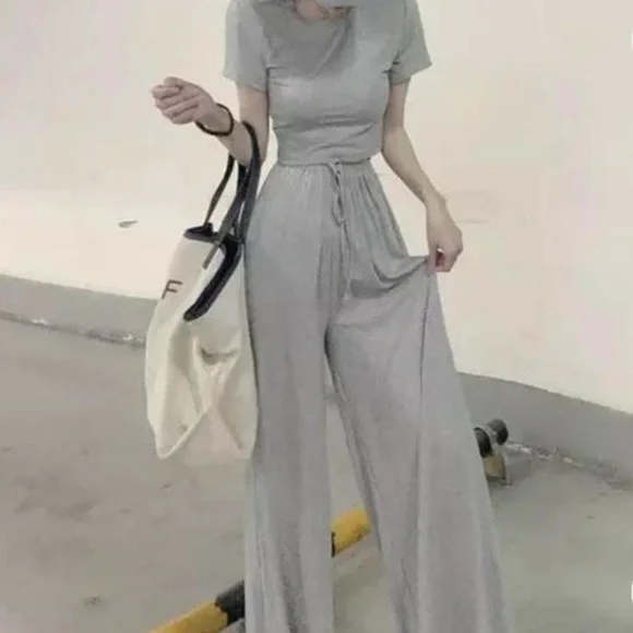 Lounge set - Picture 1 of 3